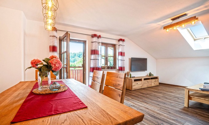 Uebersee Apartment | Vacation apartment Am Moosbach, 100sqm, with 2 balconies