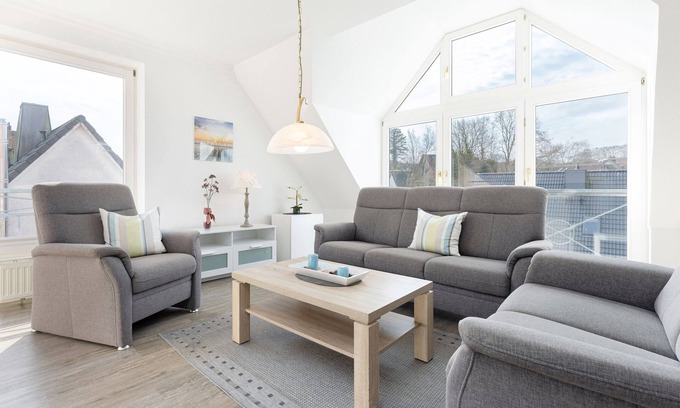 Laboe Apartment | Vacation apartment/apartment for 4 guests with 85m² in Laboe (294426)