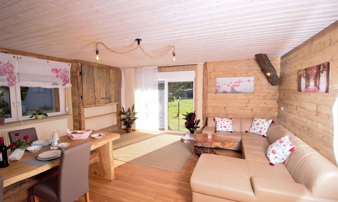 Oybin Apartment | Vacation apartment/apartment for 6 guests with 96m² in Oybin (95120)