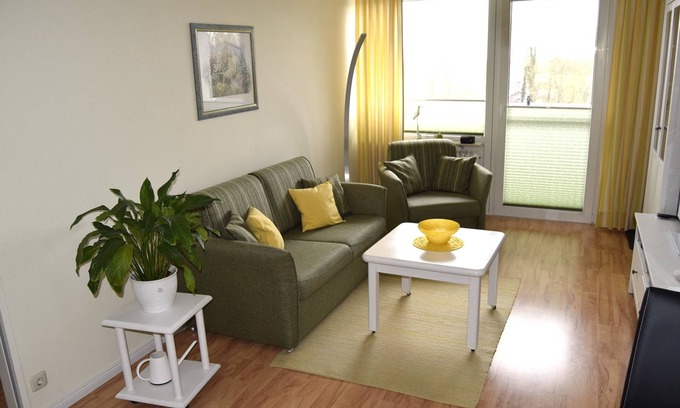 Holm Apartment | Vacation apartment/apartment for 2 guests with 37m² in Holm (17638)