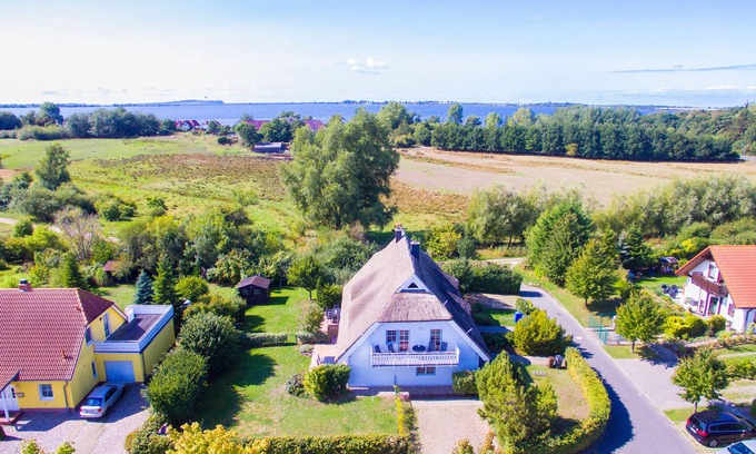 Wiek Apartment | Vacation apartment/apartment for 6 guests with 60m² in Wiek (170590)
