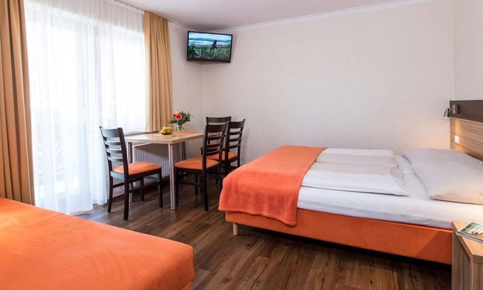 Doebriach Bed & Breakfast | Vacation apartment B - Appartements Kirchenwirt