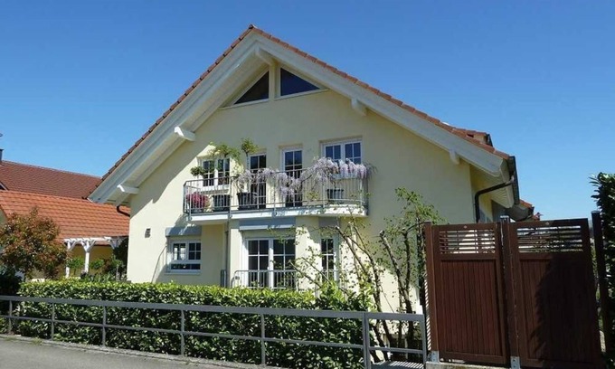 Ringsheim Apartment | Vacation apartment Baumann, 2-6 pers., without car to EuropaPark - Holiday apartment