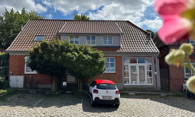 Bad Segeberg Apartment | Vacation apartment/apartment for 4 guests with 42m² in Bad Segeberg (297008)