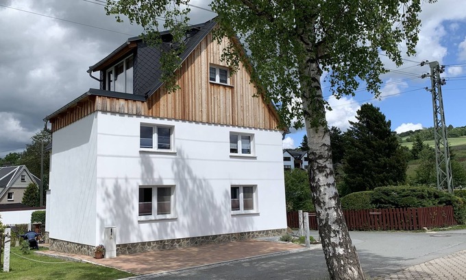 Koenigswalde Apartment | Vacation apartment Groß in the Ore Mountains