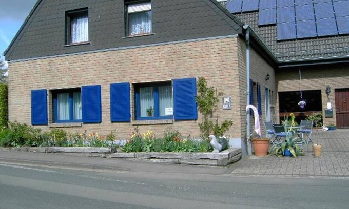 Schleiden Apartment | Vacation apartment Eifelgold, Herhahn - 2-bed vacation apartment with shower u.Bad/WC,