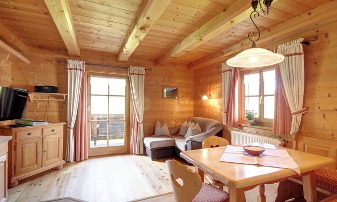 Kreuzfeld Apartment | Vacation apartment Kienberg for 2 persons, 1 bedroom, balcony, 38 sqm, n. k.