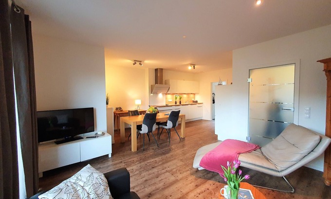 Nordhorn Apartment | Vacation apartment RAWE-West - Modern & central. Terrace.