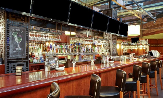 Matteson House | Vacation Day Is Always A Great Idea! Onsite Restaurant, Free Parking