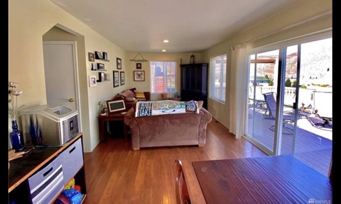 Orondo House | Vacation every day at Sun Cove