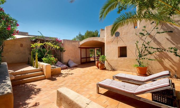 La Savina House | Vacation Home "Sa Paret Nova" with Sea View, Private Garden & Wi-Fi