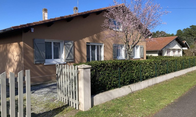 Linxe House | Vacation home 10 minutes from the beach