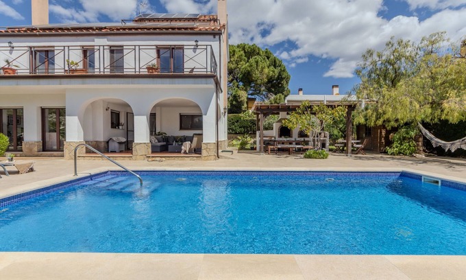 L'Ampolla House | Vacation home Alicia by Interhome