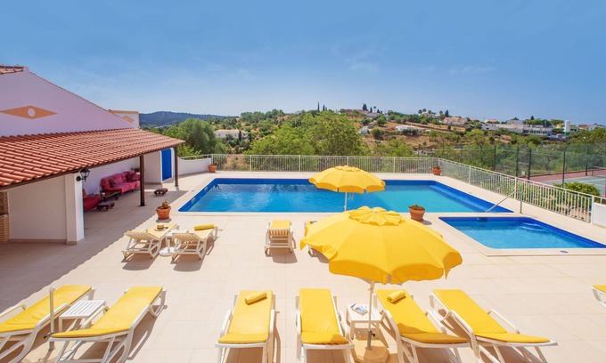 Mem Moniz House | Vacation home Ana by Interhome