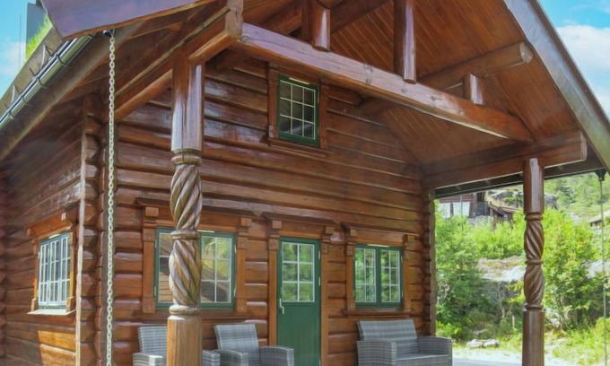 Aseral House | Vacation home Annebu (SOW090) in Eikerapen - 6 persons, 3 bedrooms