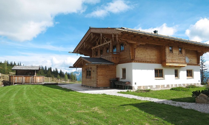 Forstau House | Vacation home Aualm by Interhome