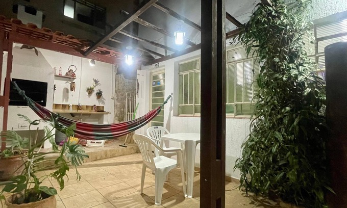 Aguas de Lindoia House | Vacation home Águas de Lindoia, 1 km from the center, with barbecue and W-Fi