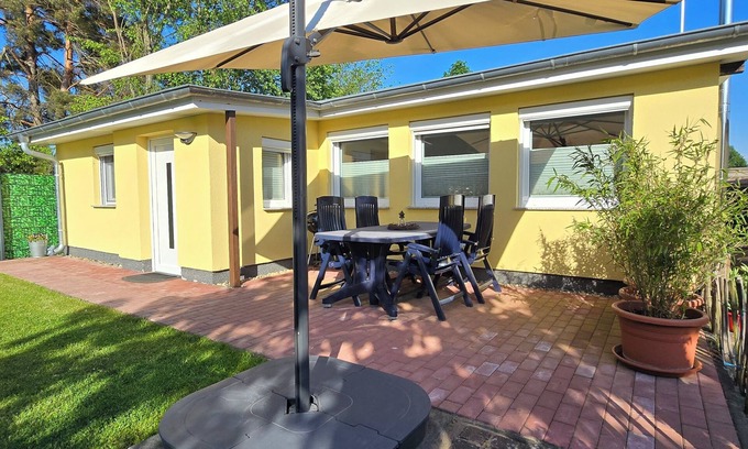 Mullrose House | Vacation home by the forest in Müllrose. Fully furnished and refurbished. Near the lake