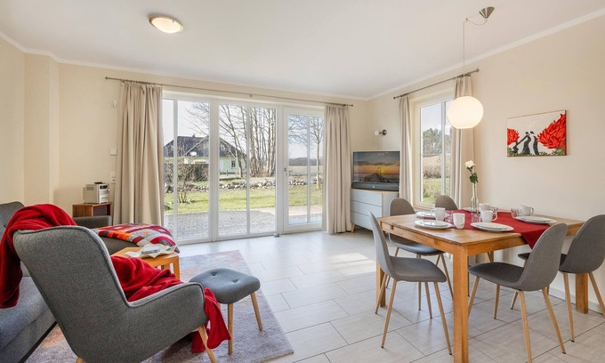 Korswandt House | Vacation home Sonne 6c - two bathrooms and terrace