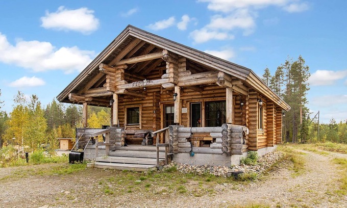 Lampivaara House | Vacation home Eepilä by Interhome