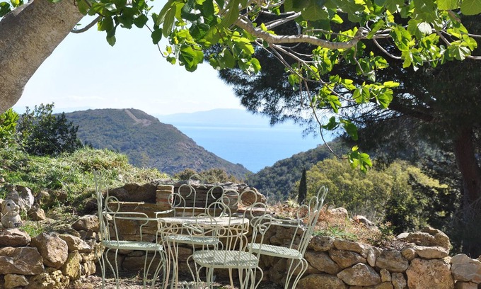 Rio Villa | Vacation home Elbe. Exclusive: bright with panoramic views of the countryside