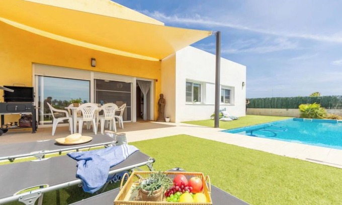 Riumar House | Vacation home Elidia by Interhome