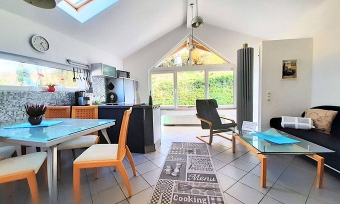 Zweifelscheid House | Vacation home Engelsdorf (up to 27 pers.) - South Eifel family and group vacation homes