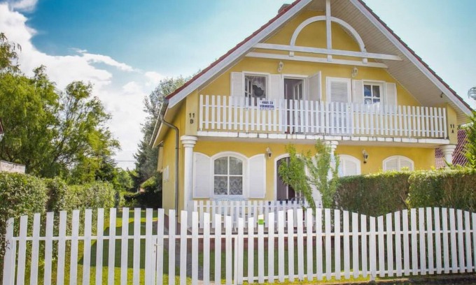Balatonmariafurdo House | Vacation home Welle by Interhome