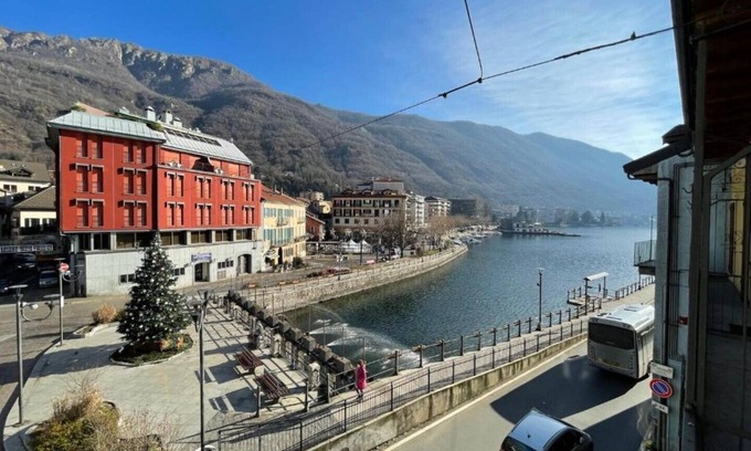 Omegna Apartment | Vacation home IL GALLO - Lake view apartment with Jacuzzi
