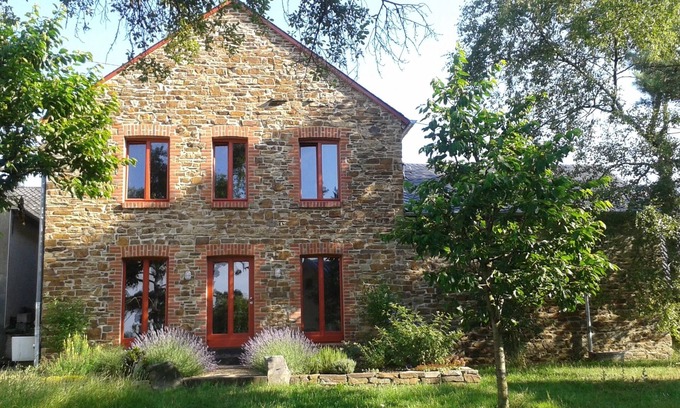 Sassen House | Vacation home in a listed farmhouse in the Vulkaneifel region