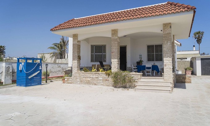 Torre Rinalda Villa | Vacation home in Torre Rinalda, 20m from the beach, parking m712