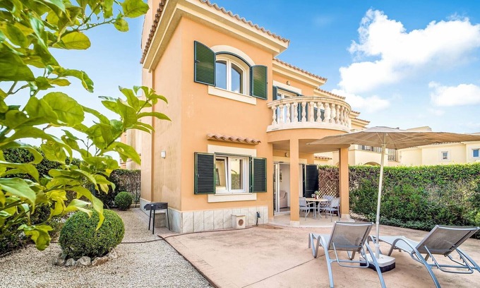 Sa Rapita House | Vacation home in residential complex near Es Trenc beach