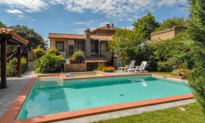 Casalini House | Vacation home Messi by Interhome