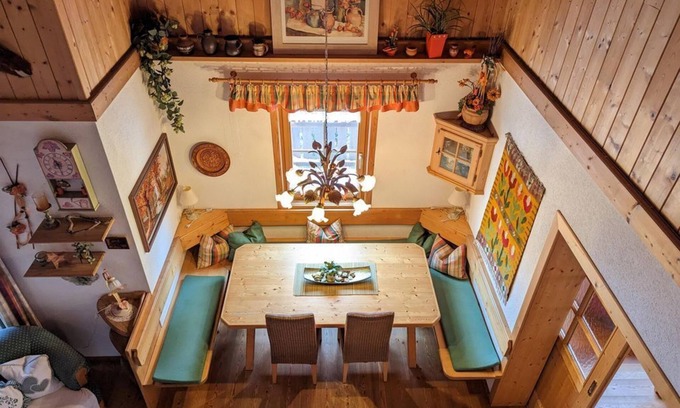 Reichenau Apartment | Vacation home Natberger Hütte with a dog - Natberger Hütte