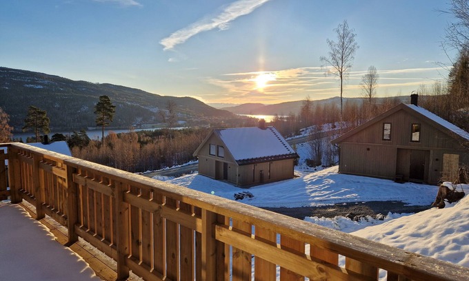 Krodsherad House | Vacation home near Norefjell ski, golf course and Lake Noresund. Super view!