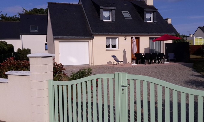 Sarzeau House | Vacation Home SARZEAU Golfe du MORBIHAN Special Rate Couple 375 € to 475 €