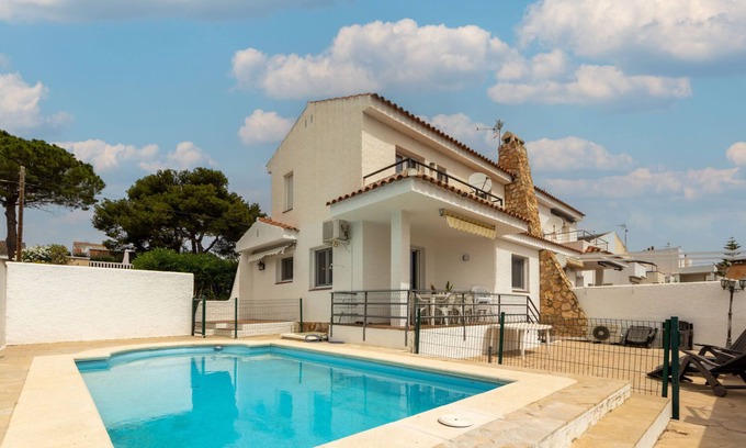 L'Ampolla House | Vacation home Soleil by Interhome