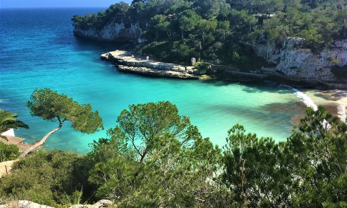 Cala Llombards House | Vacation home with private pool and large Mediterranean garden near the beach