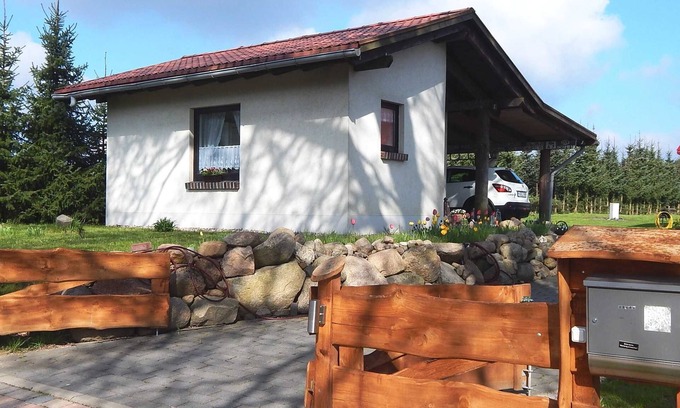 Muritz Apartment | Vacation home with forest sauna at Kranichfeld - Holiday home