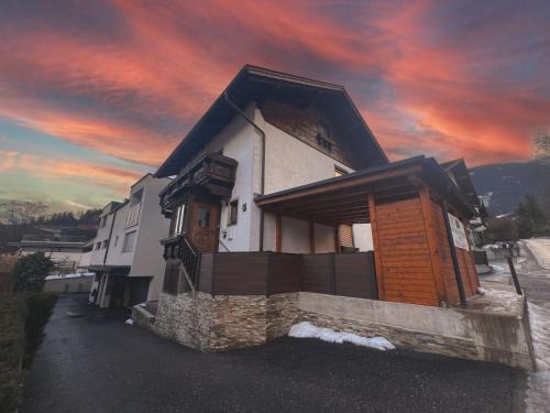 Inzing House | Vacation home with mountain view