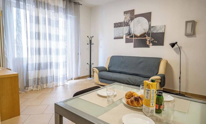 Pegli Apartment | Vacation House Genoa Pegli - car parking - 2 steps from the sea