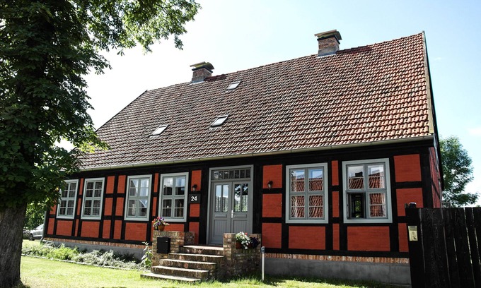Vogelsang-Warsin Apartment | Vacation in a historic atmosphere, close to the beach with sauna and large garden