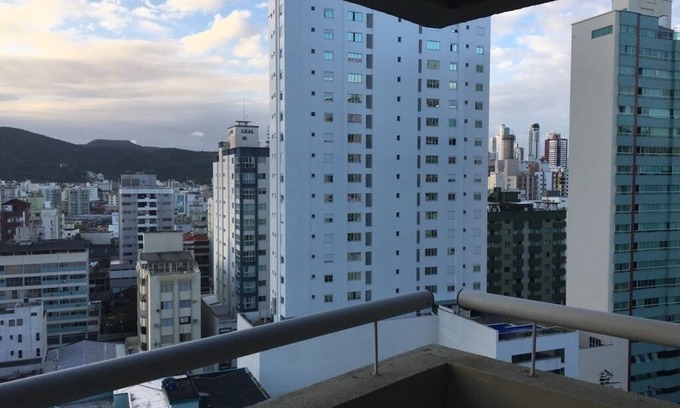Centro Apartment | Vacation Rentals +55 (48) 99697 1112 Balneário Camboriú - SC