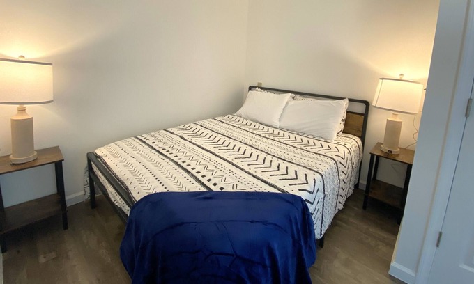 St Ignace Apartment | Vacationland Motel #1