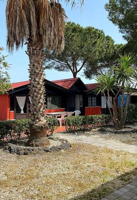 San Giorgio-Librino-San Giuseppe la Rena-Zia Lisa-Villaggio Sant'Agata Ski Chalet | VACCARIZZO BEACH GARDEN