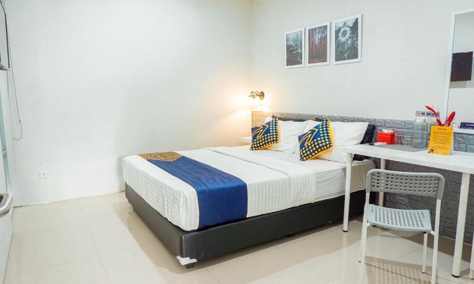 Bandung Hotel | Vaccinated Staff - OYO 2279 Rumah Teteh Syariah