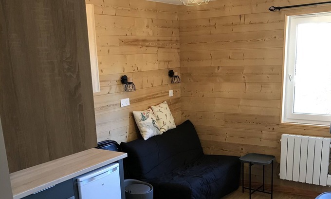 Genos Apartment | Val Louron ski apartment - At the foot of the slopes - 4/6 people