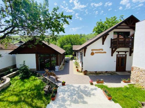 Trebujeni House | Valea Stâncii