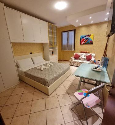 Sirmione Old Town Apartment | VALENTINO HOUSE
