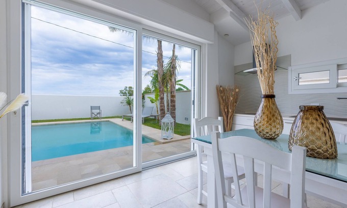 Fontanelle Villa | Valentinus - Villa with private pool just 300 meters from the sea